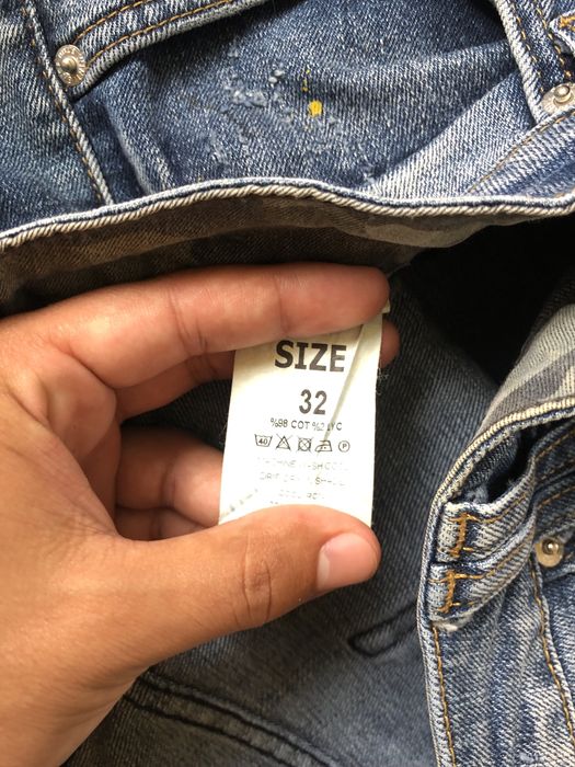 Къси дънкови гащи