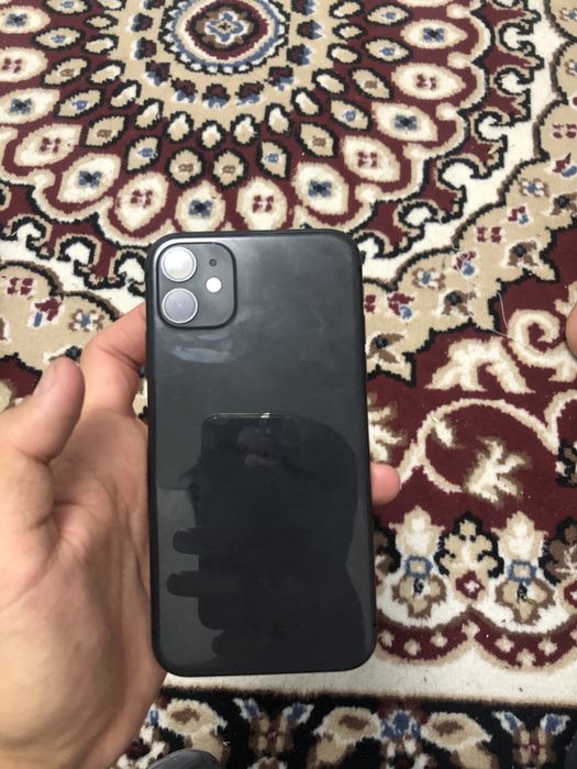 Продам айфон 11 65 тыс