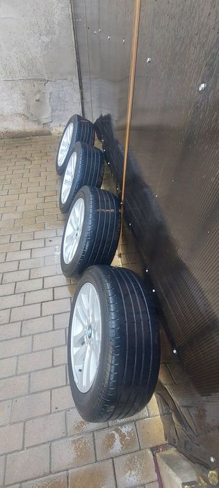 Set jante cu anvelope originale bmw,205 55 r16 în stare foarte buna