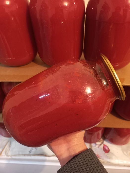 Огурцы,  томатный сок