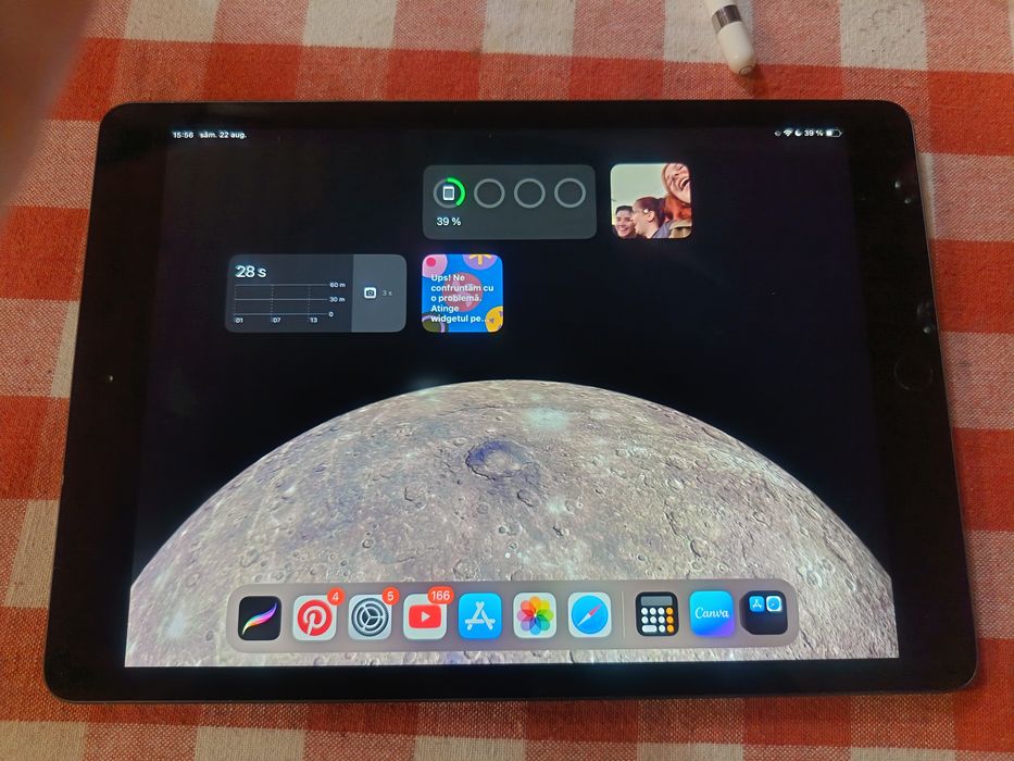 Vând ipad generația a 8 a