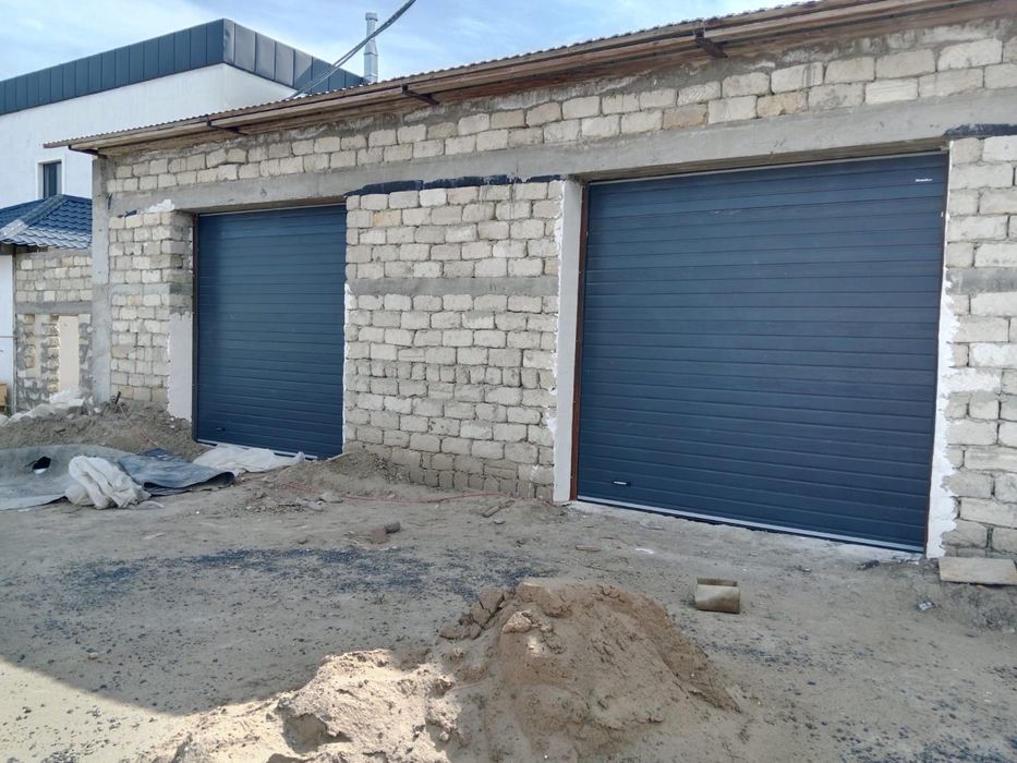 Гаражные секционные ворота