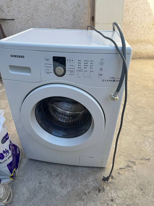 Продаётся стиральная машина