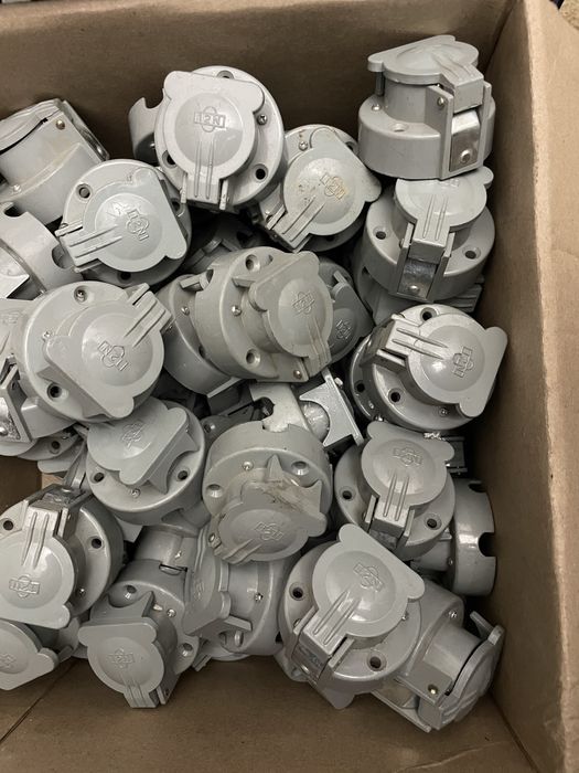 Прицеп розетки вилки