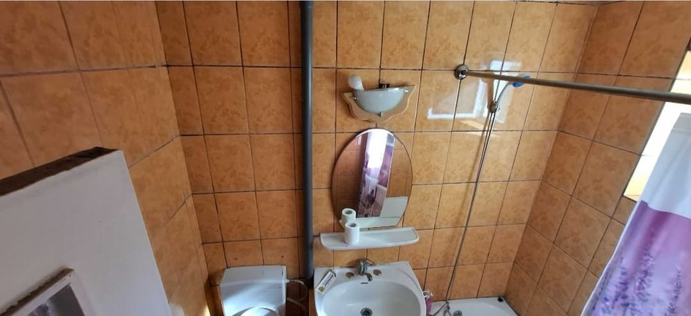 DE VANZARE Apartament 3 camere centru