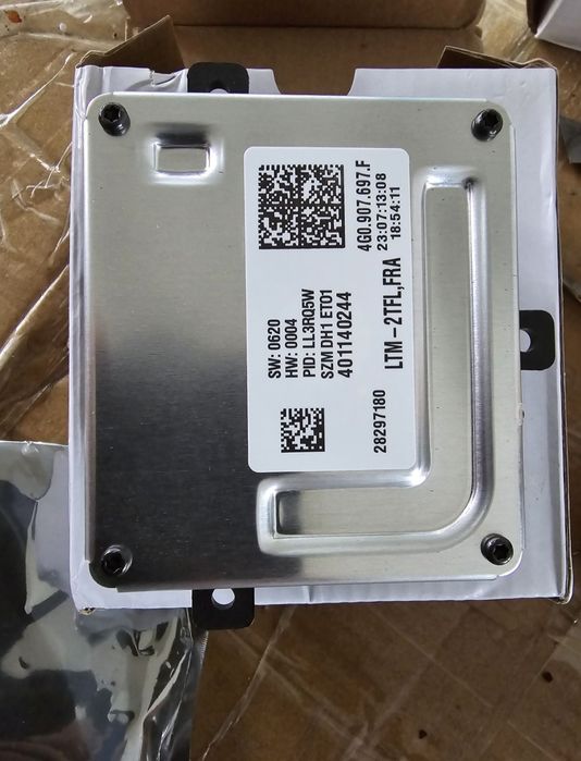 Calculator Xenon Balast DRL VAG 4G0907697F.
Produs nou.