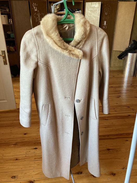 Пальто с норковым воротником