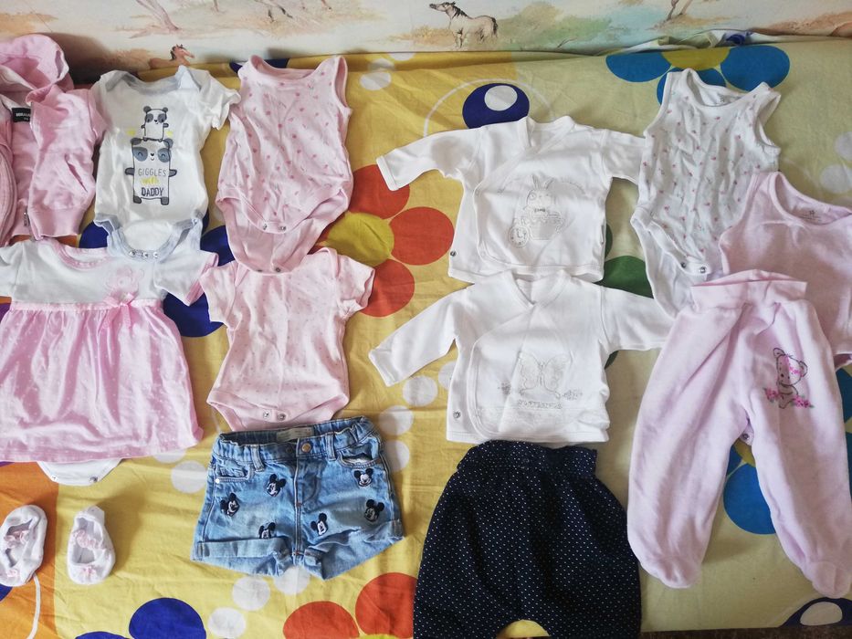 Бебешки дрешки от 0до 6месеца.