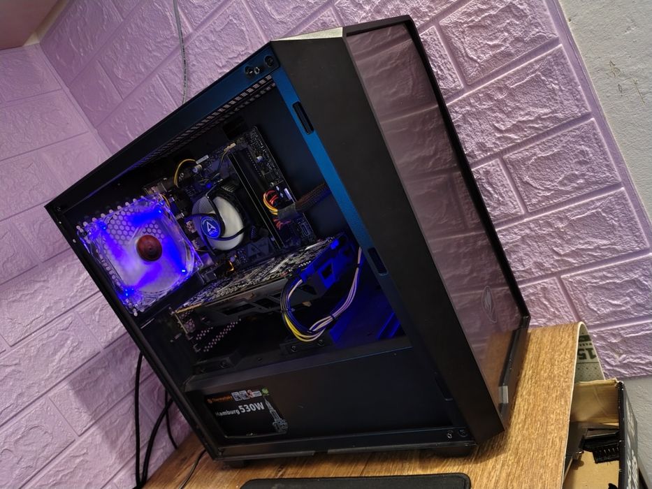 i5 9400/GTX 1070 Ti 8GB/16 Ram DDR4 2666Mhz/SSD+HDD/530w - компютър