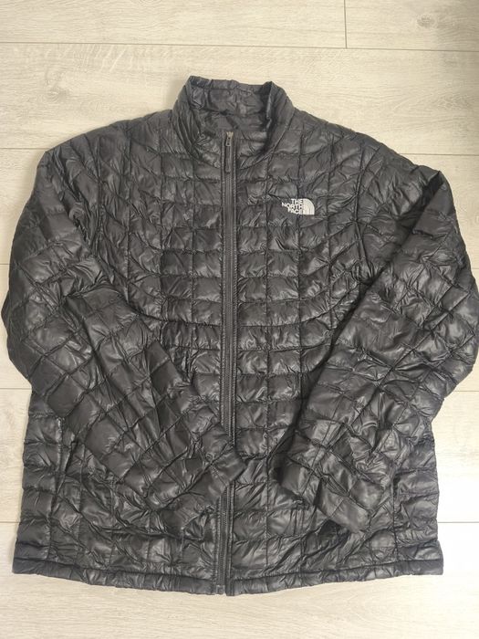 Vând geaca puf bărbați North Face