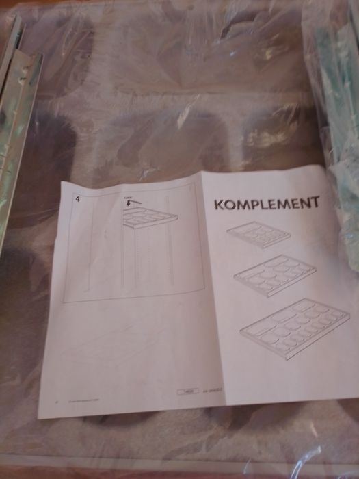 Полка выдвижнная, мелочница