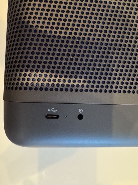 Bang & Olifsen beolit 20 преносима тонколона