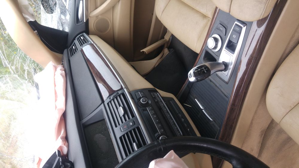 Бмв х5 е70 на части 235кс и 286кс