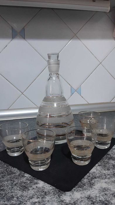 Графинчик с рюмочками