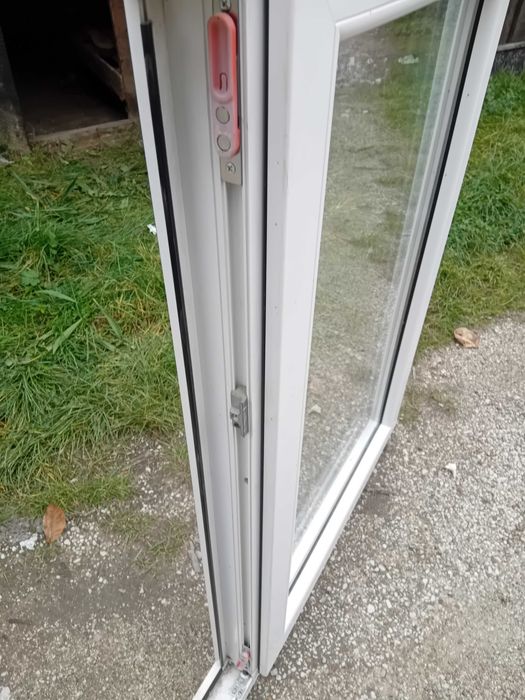 Vând 7 bucati geamuri termopan