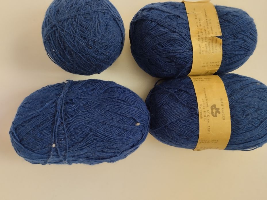 Пряжа для вязания полушерсть, шерсть
