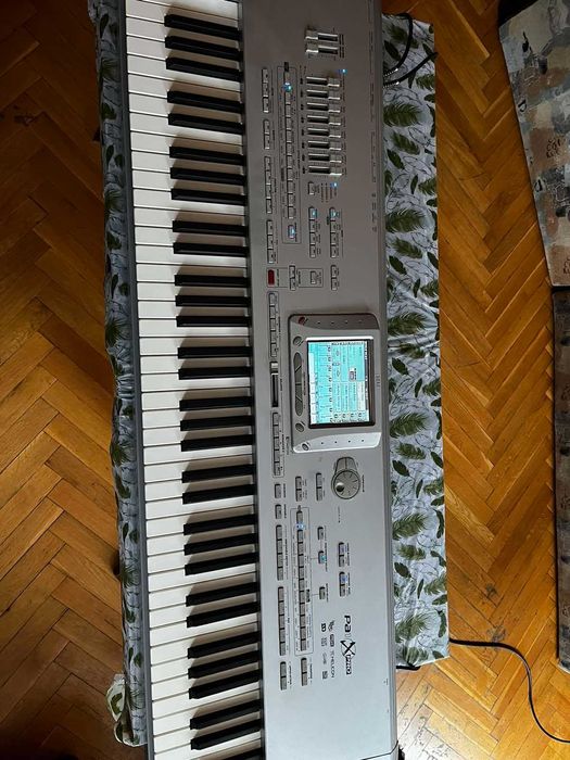 Продавам Korg Pa1x pro
