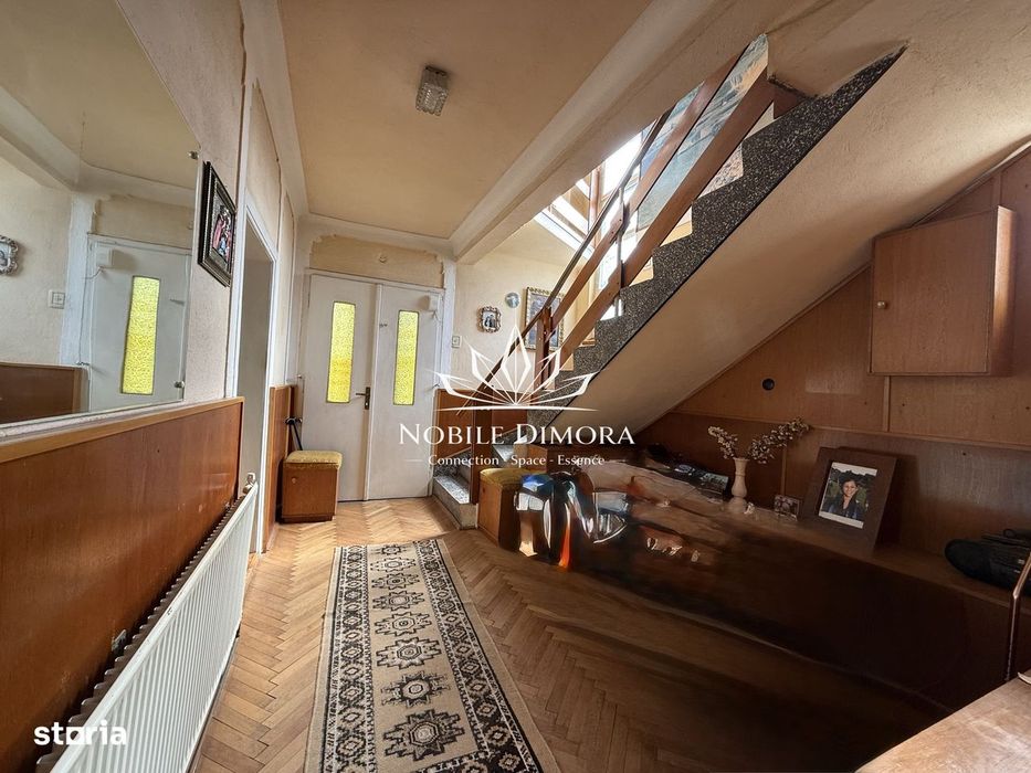 Casa spatioasa de 156mp cu 4 camere, teren de 237mp in Buzias - comisi