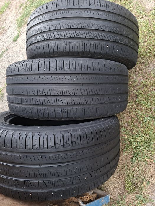 Продам шины 285/50/20 пирелли
