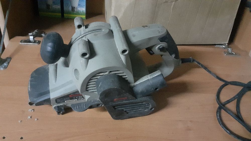 Ленточная шлефмашинка