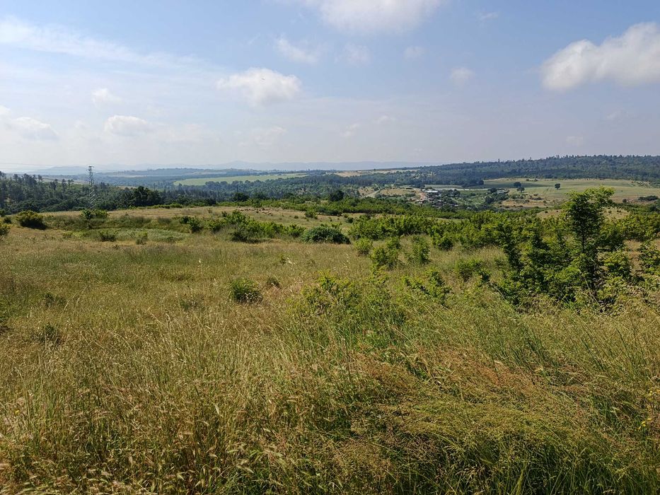 Терен 9 дка ,в близост до гр.Харманли