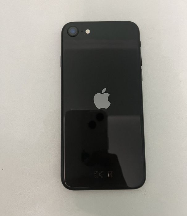 Iphone se 128gb..