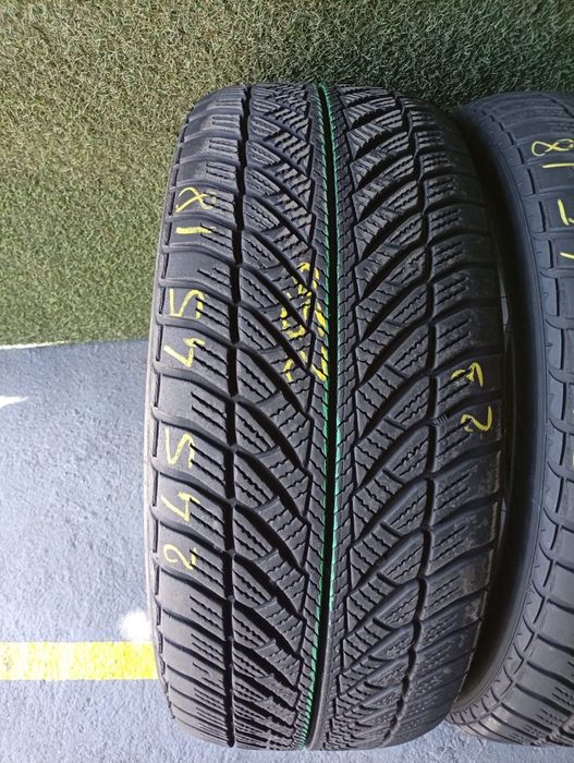 245 45 18 Goodyear  2023
