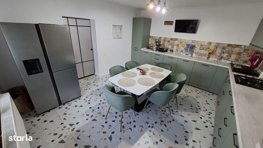 Vila P+1E de vanzare in localitatea Eforie Nord, zona de vile