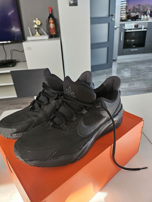 Дамски маратонки Nike  НОВИ