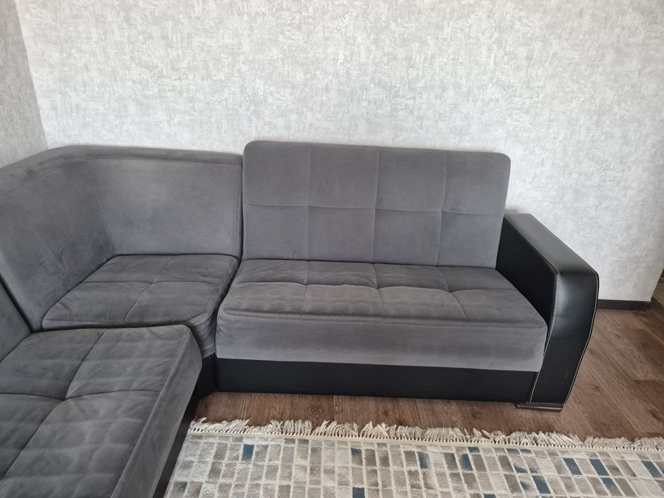 Продам угловой диван