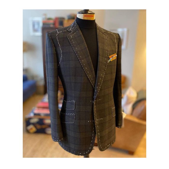 Профессиональный пошив мужской одежды