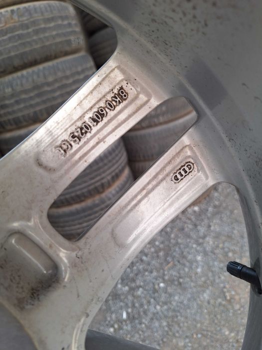 Jante Audi A4 B8 S-Line 8.0x18 et 47 originale Made In Poland