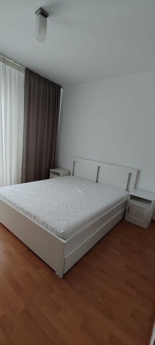 Inchiriez ap cu 2 camere Titan