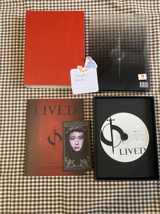 Альбом Oneus – Lived