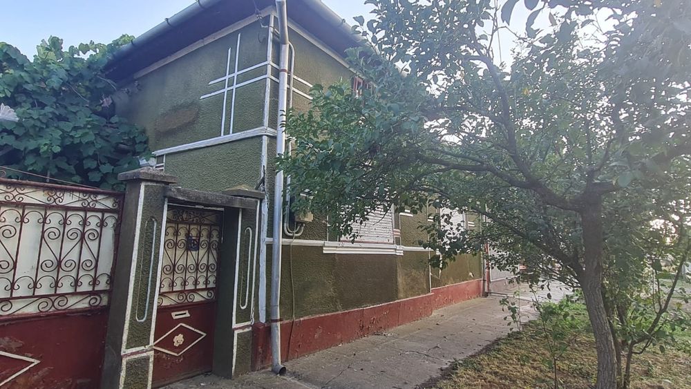 Vând casă+grădină, localitatea Apateu, județul Arad