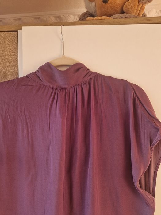 Блуза с къс ръкав Mango