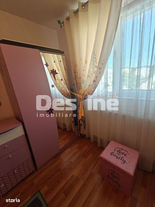 Apartament Superb  3 camere PLopeni 52.86 mp!