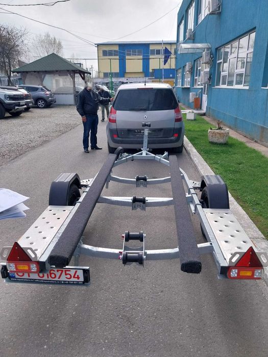 Peridoc REPO 750 kg de 4 sau 5 m,RAR,nr rosu IN PRET,submersibil