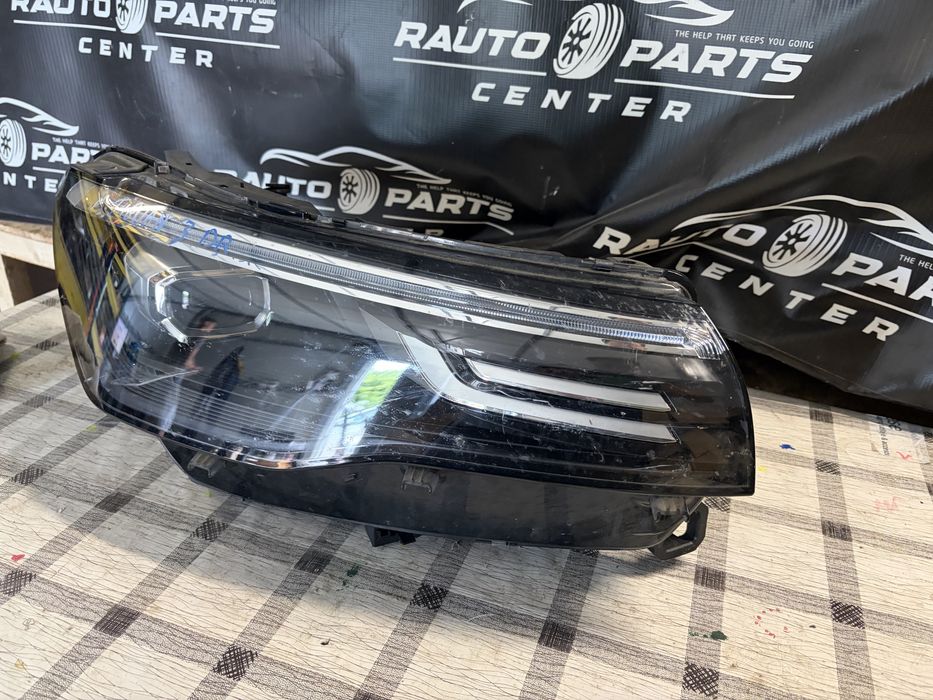 Far dreapta Volkswagen Tiguan 3 Full Led 2023/2024/2025/2026