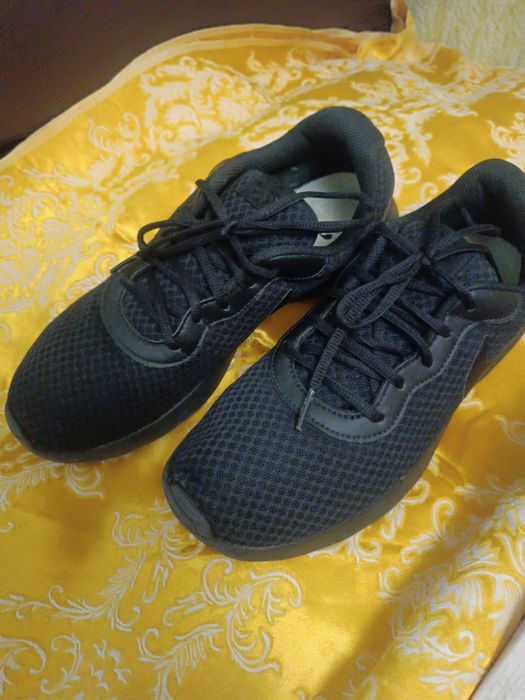 кроссовки  Найк оригинал