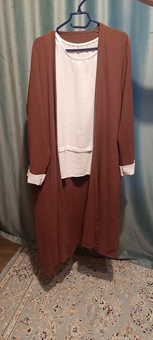 Продам новый костюм тройка