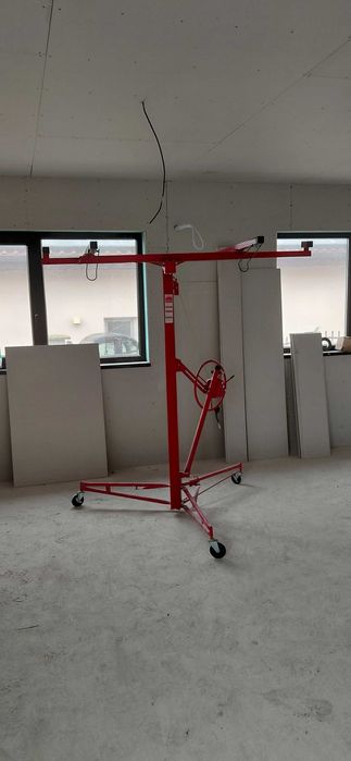 Повдигач за гипсо картон