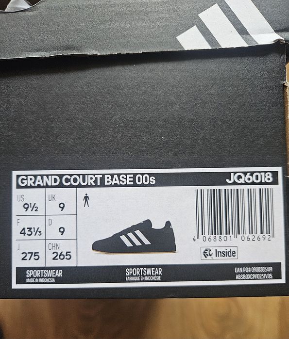 Продавам нови Adidas кецове