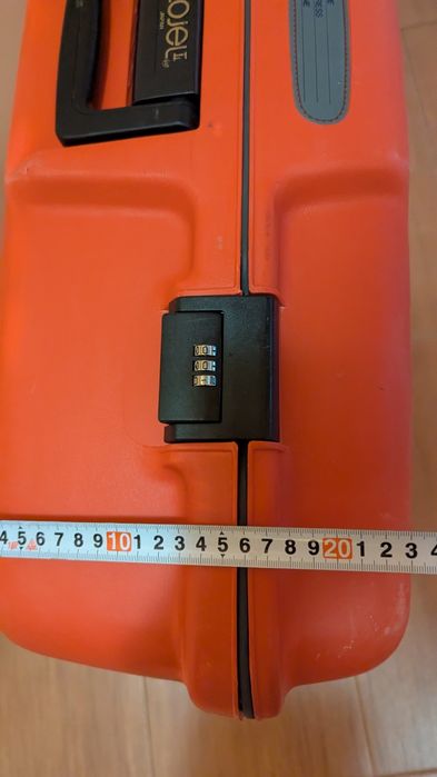 Пътнически куфар 70см