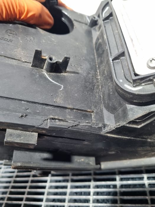 Far Stanga AUDI Q5 2008 - 2012 SUV 4 Usi (1537) Xenon PRINDERI RUPTE NECESITA REPARATI Garantie
