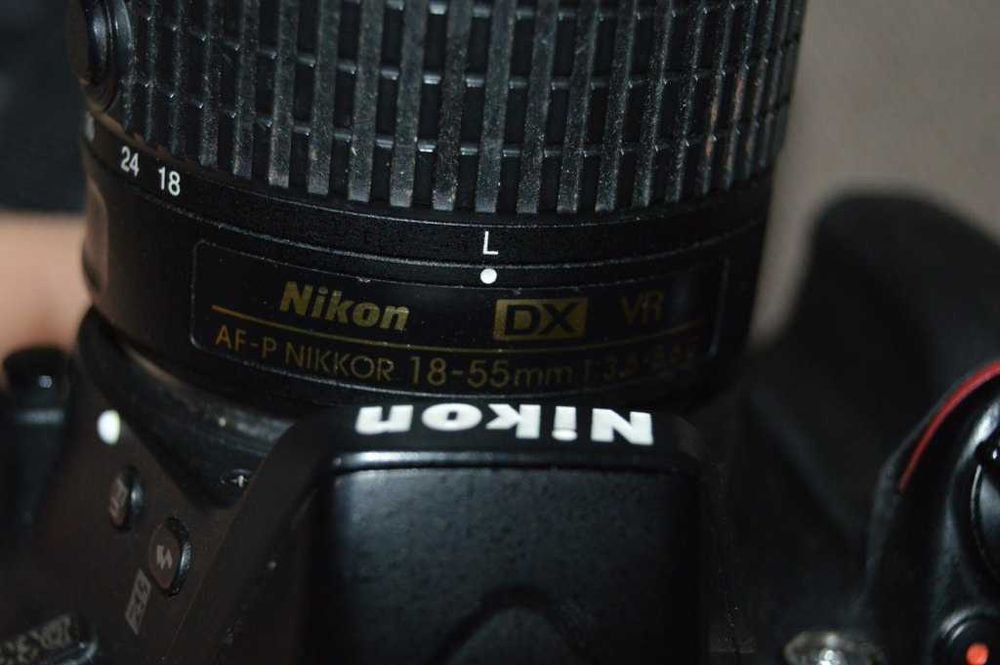 Camera foto DSRL Nikon D3300 + obiectiv 18-55mm DX VR