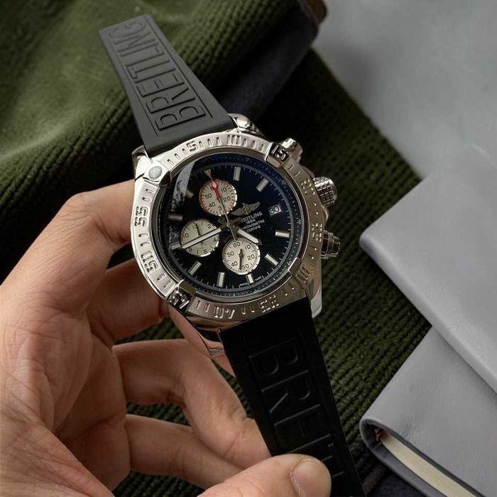Мъжки Breitling Super Avenger II Blackbird с кварцов механизъм
