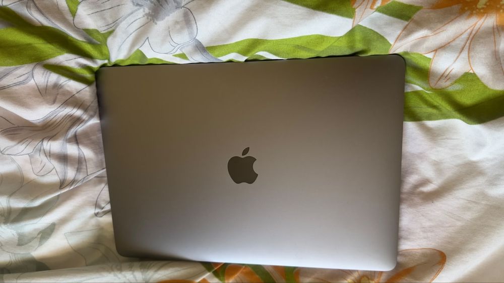 Ноутбук MacBook Air M1