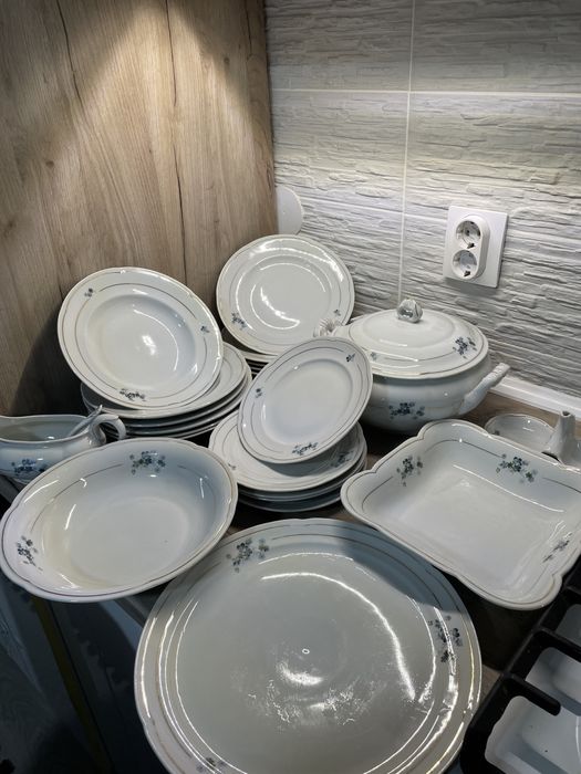 Serviciu de masa din portelan