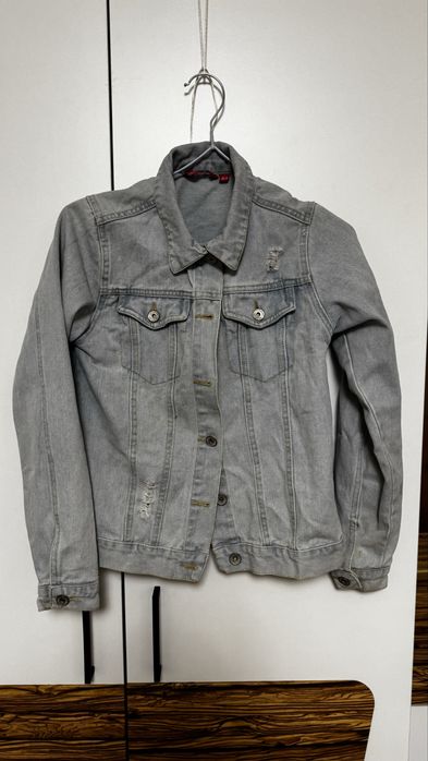 Платья отдам за шоколадку